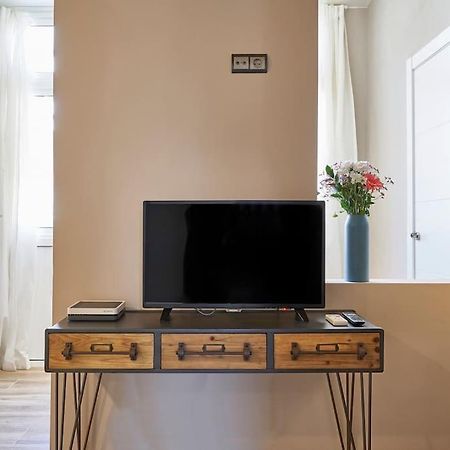 Bebarceloner Sants Apartments - 2 Bedrooms מראה חיצוני תמונה